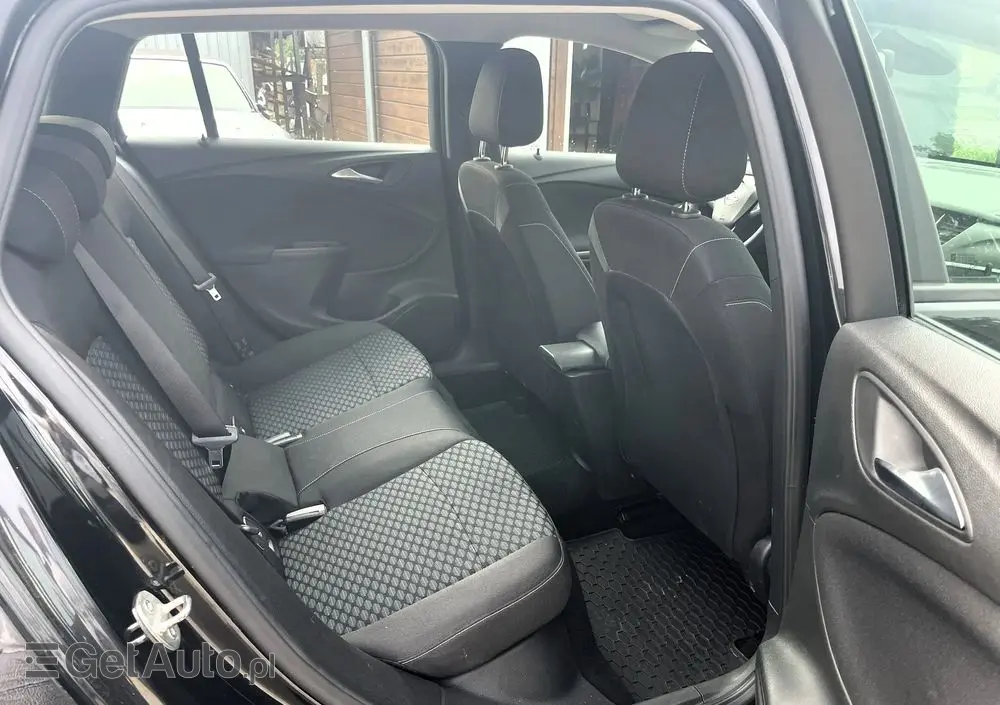 OPEL Astra V 1.4 T Enjoy