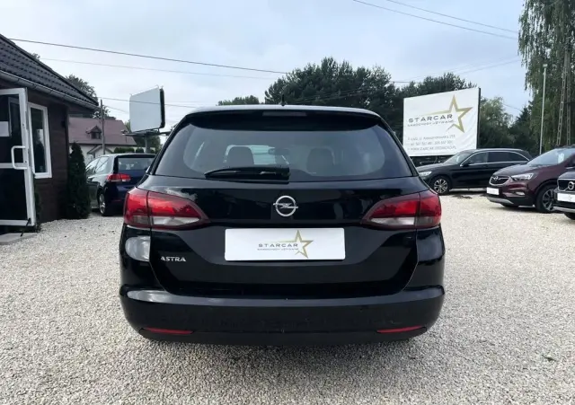 OPEL Astra V 1.4 T Enjoy