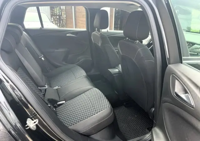 OPEL Astra V 1.4 T Enjoy