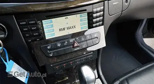 MERCEDES-BENZ Klasa E 