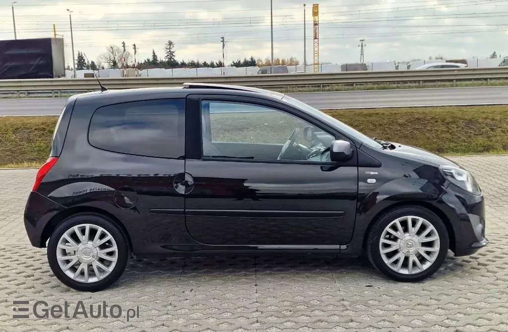 RENAULT Twingo 
