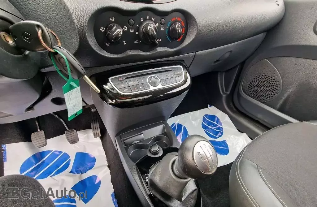 RENAULT Twingo 