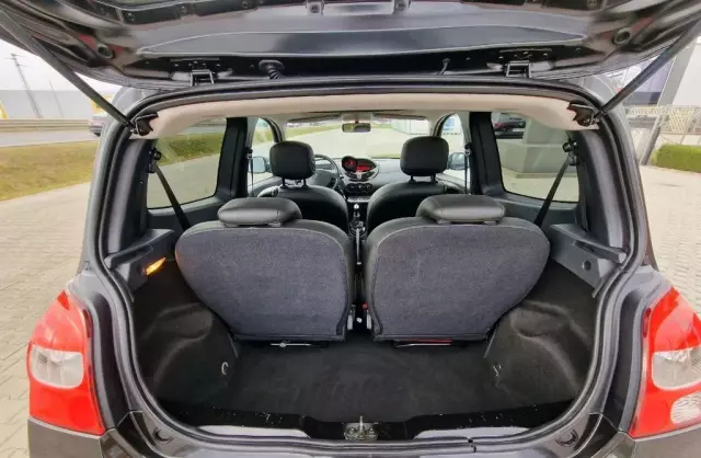 RENAULT Twingo 
