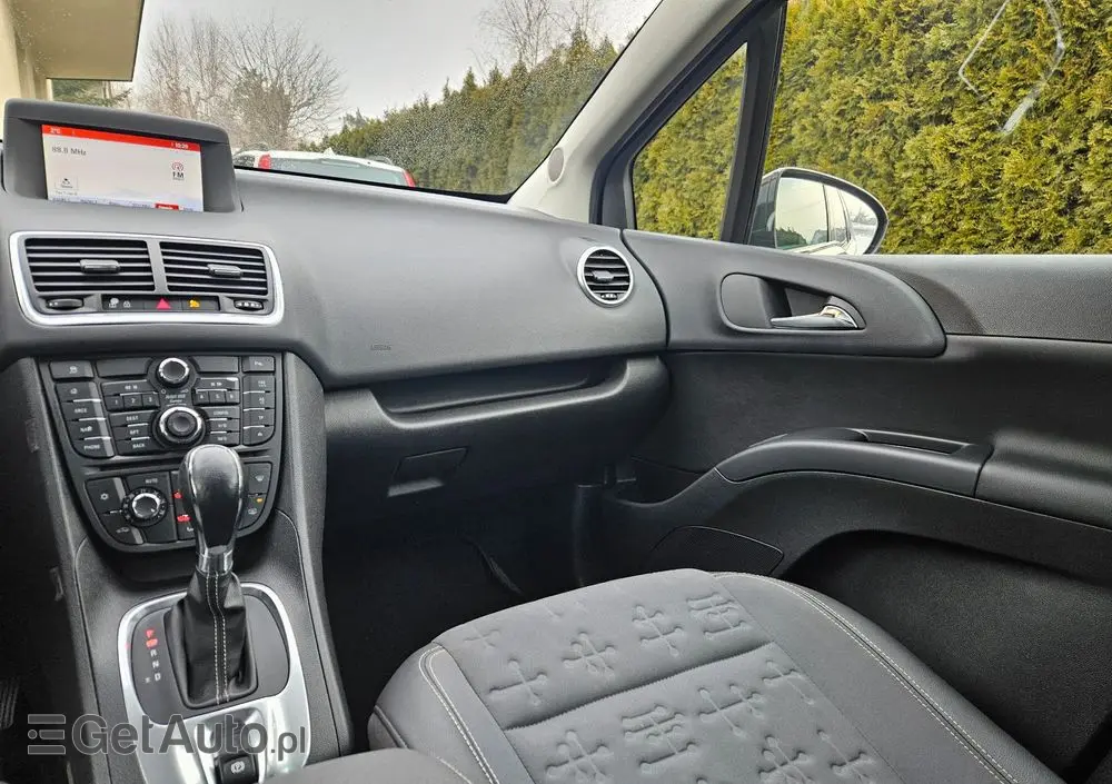 OPEL Meriva 1.4 T Cosmo