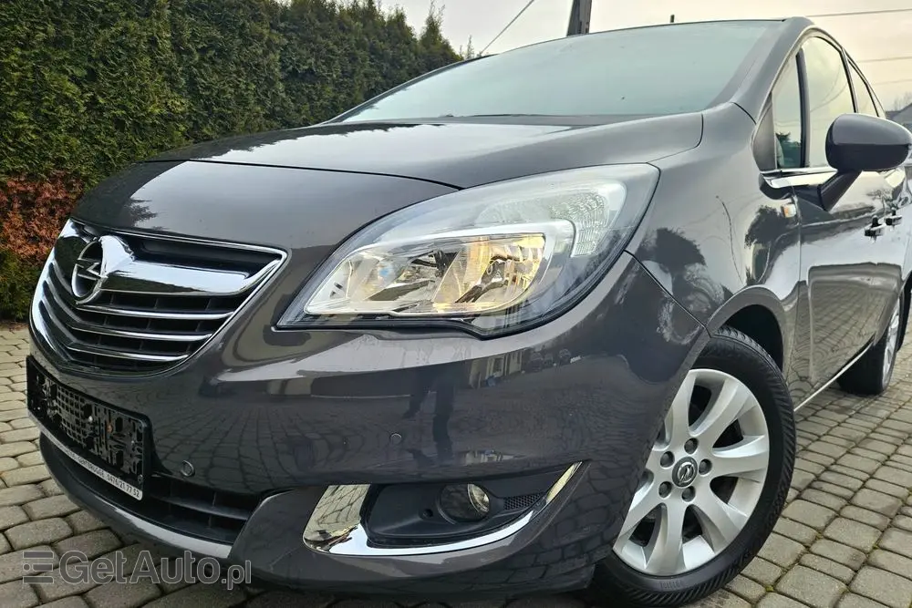 OPEL Meriva 1.4 T Cosmo