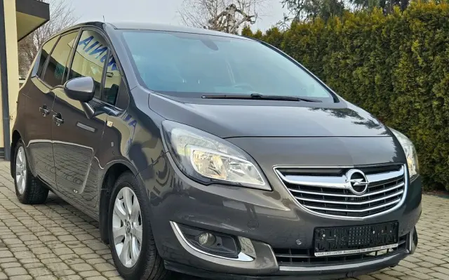 OPEL Meriva 1.4 T Cosmo
