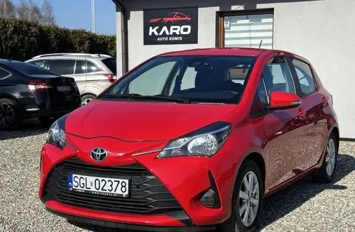 TOYOTA Yaris 