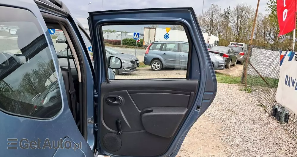 DACIA Duster 1.6 16V 4x2 Laureate