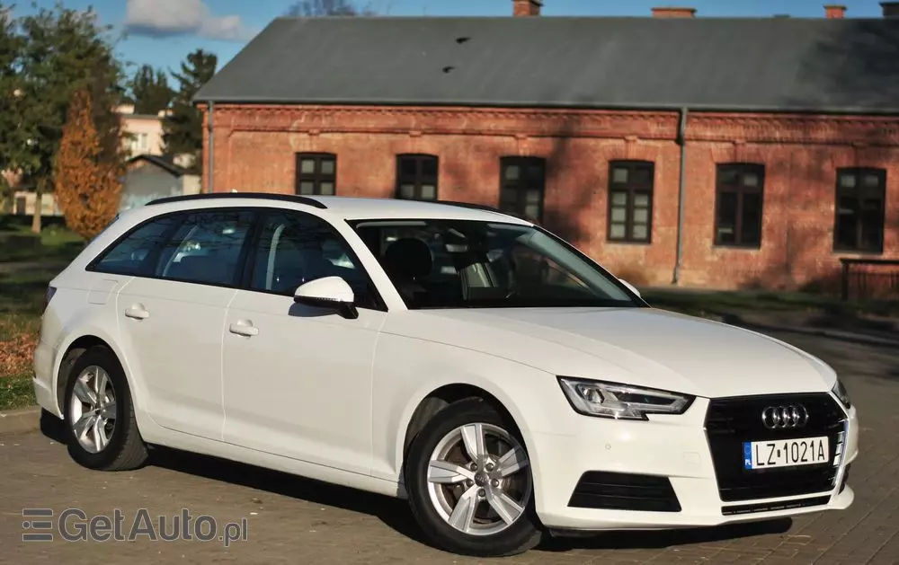 AUDI A4 35 TFSI S tronic