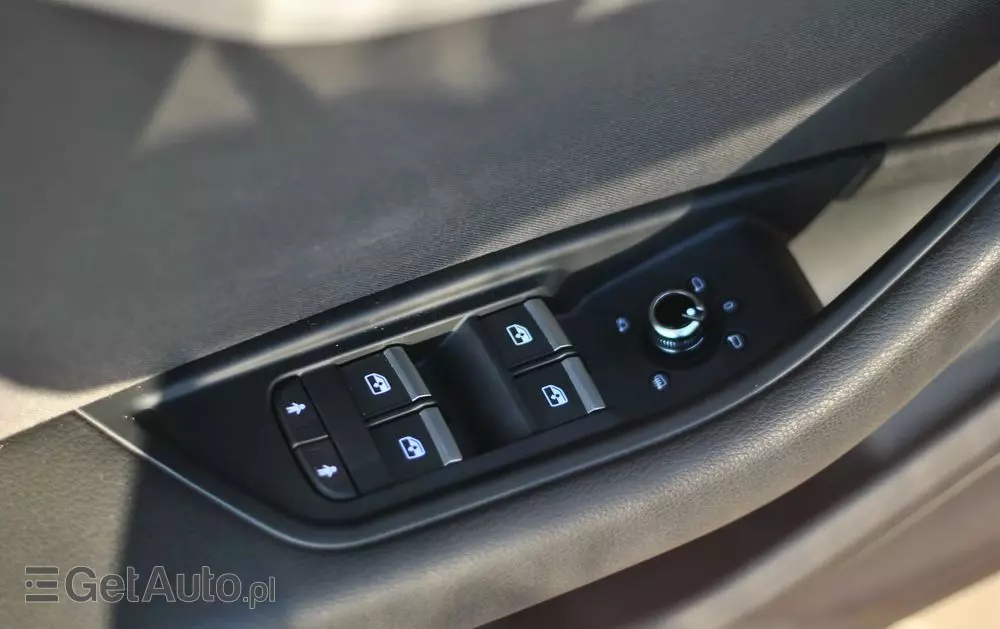 AUDI A4 35 TFSI S tronic