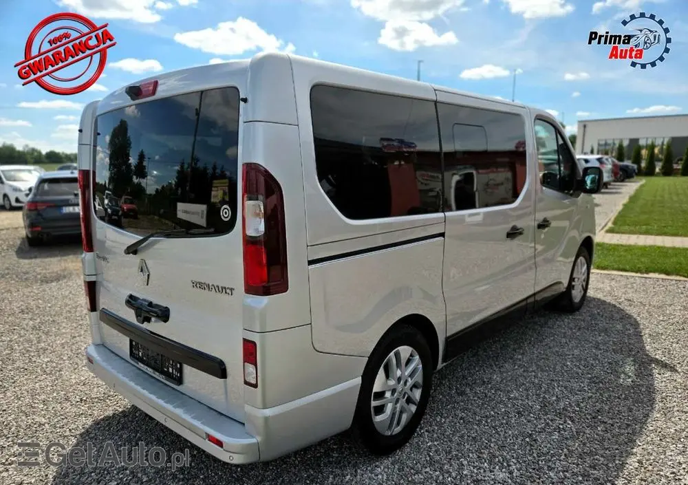 RENAULT Trafic Blue EDC Spaceclass