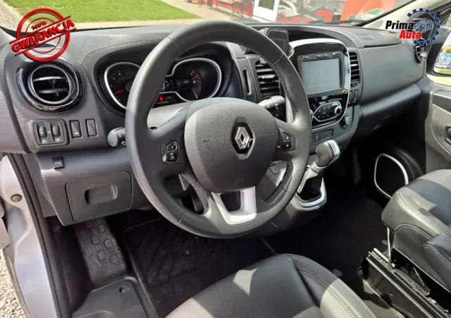 RENAULT Trafic Blue EDC Spaceclass