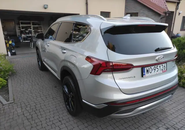 HYUNDAI Santa Fe 1.6 T-GDI HEV Platinum 4WD