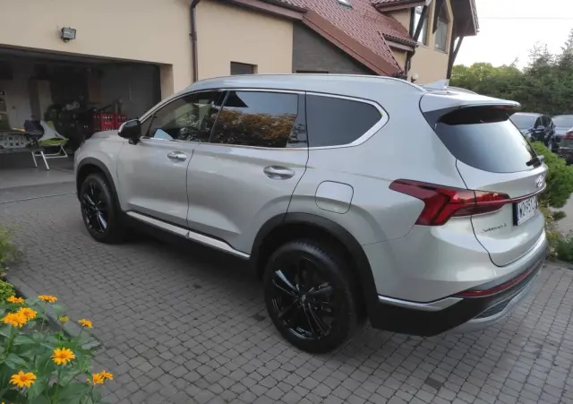 HYUNDAI Santa Fe 1.6 T-GDI HEV Platinum 4WD