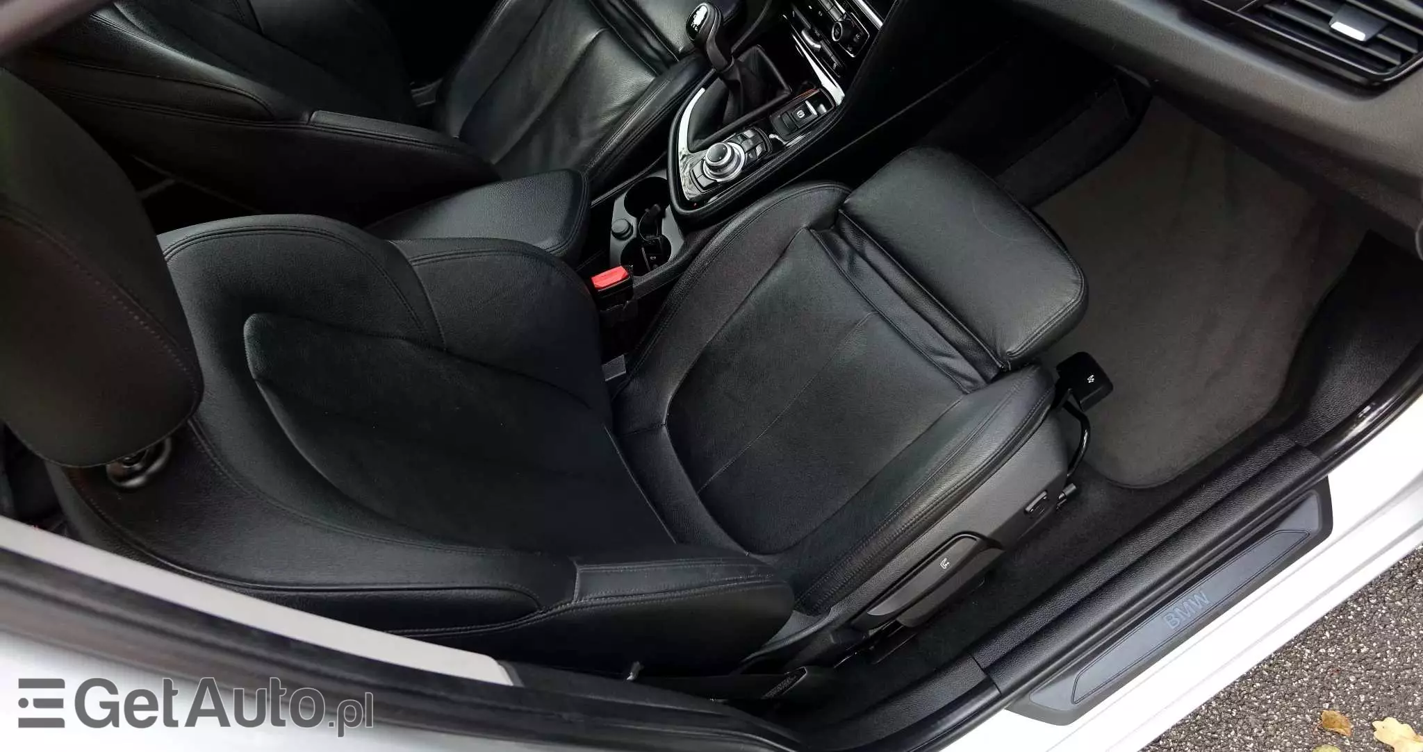 BMW Seria 2 218d Active Tourer Advantage