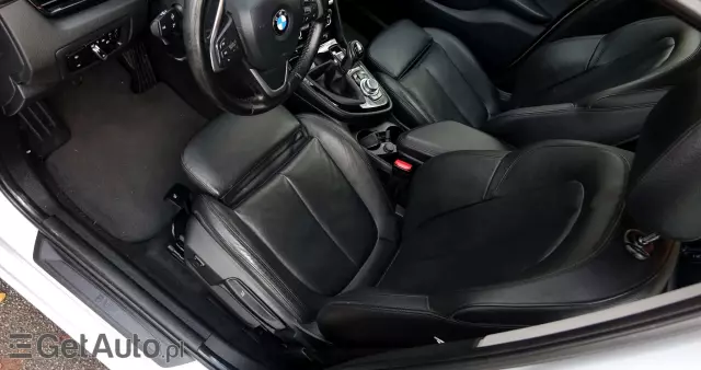 BMW Seria 2 218d Active Tourer Advantage