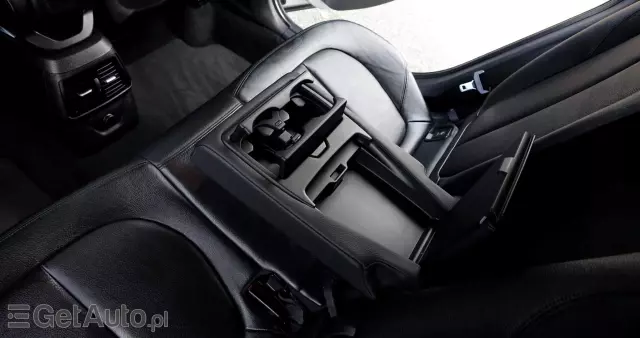 BMW Seria 2 218d Active Tourer Advantage