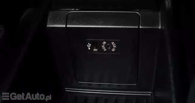 BMW Seria 2 218d Active Tourer Advantage