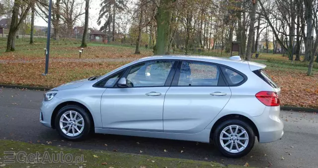 BMW Seria 2 218d Active Tourer Advantage
