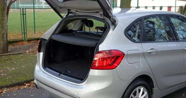 BMW Seria 2 218d Active Tourer Advantage