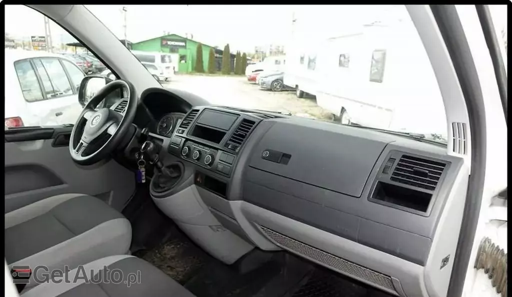 VOLKSWAGEN TRANSPORTER 