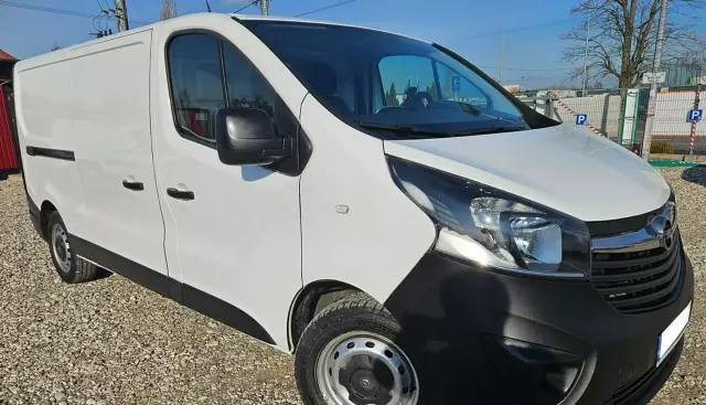 OPEL Vivaro 