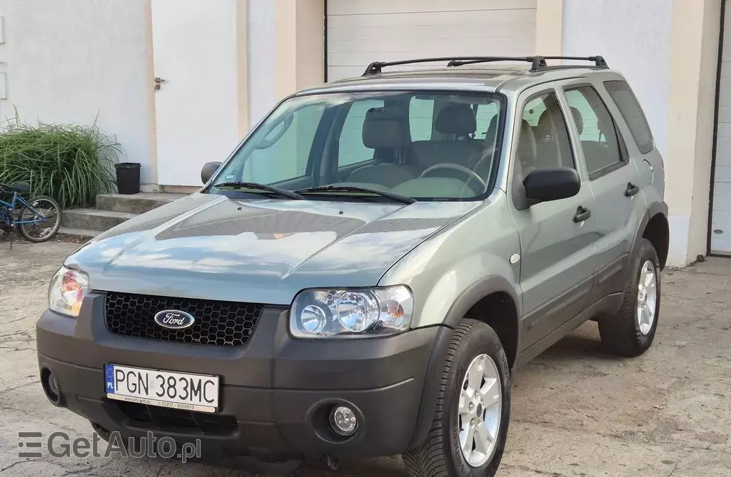 FORD Maverick 2.3 i 16V AWD (150 KM)