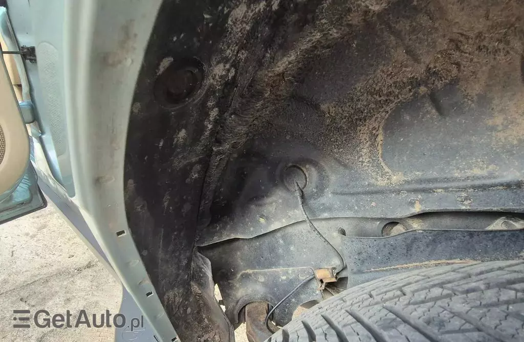 FORD Maverick 2.3 i 16V AWD (150 KM)