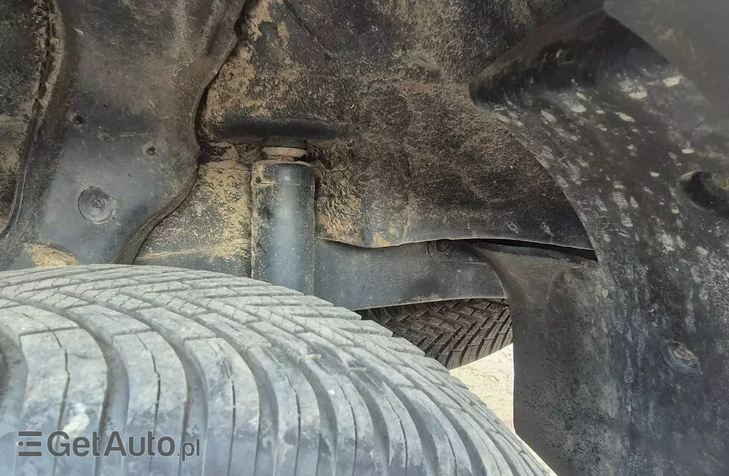 FORD Maverick 2.3 i 16V AWD (150 KM)