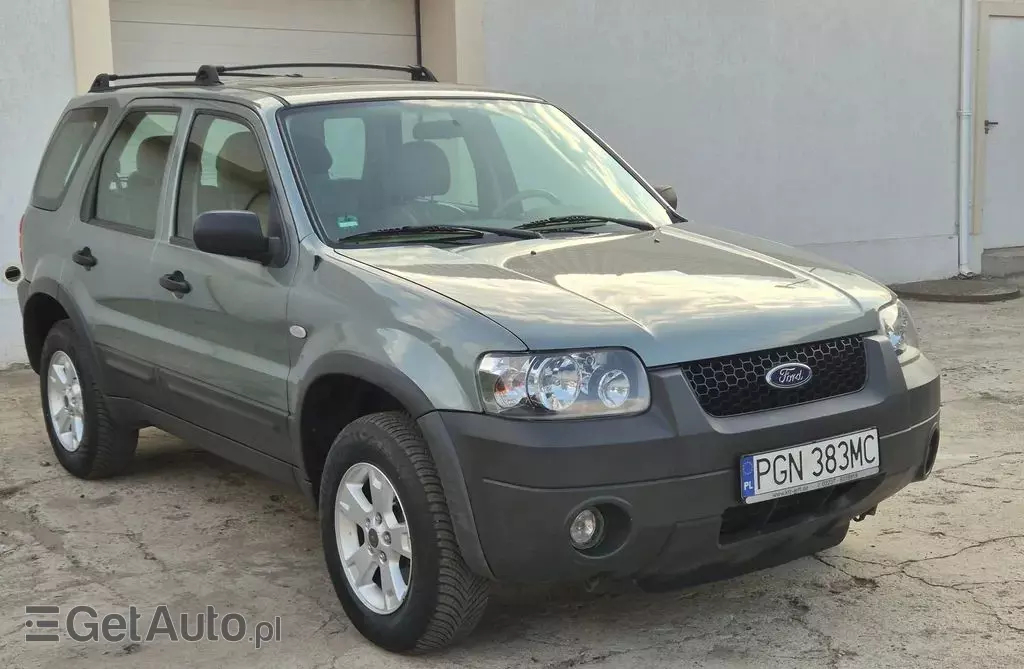 FORD Maverick 2.3 i 16V AWD (150 KM)