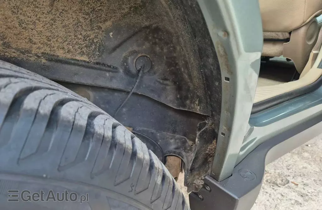 FORD Maverick 2.3 i 16V AWD (150 KM)