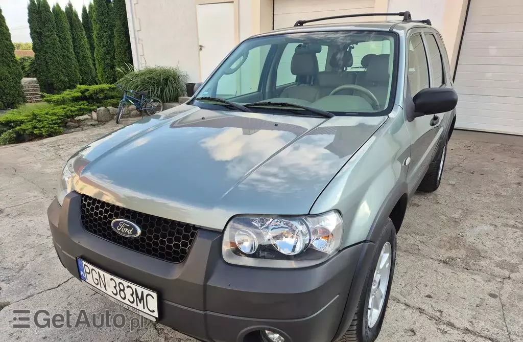 FORD Maverick 2.3 i 16V AWD (150 KM)