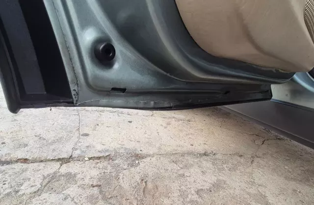 FORD Maverick 2.3 i 16V AWD (150 KM)