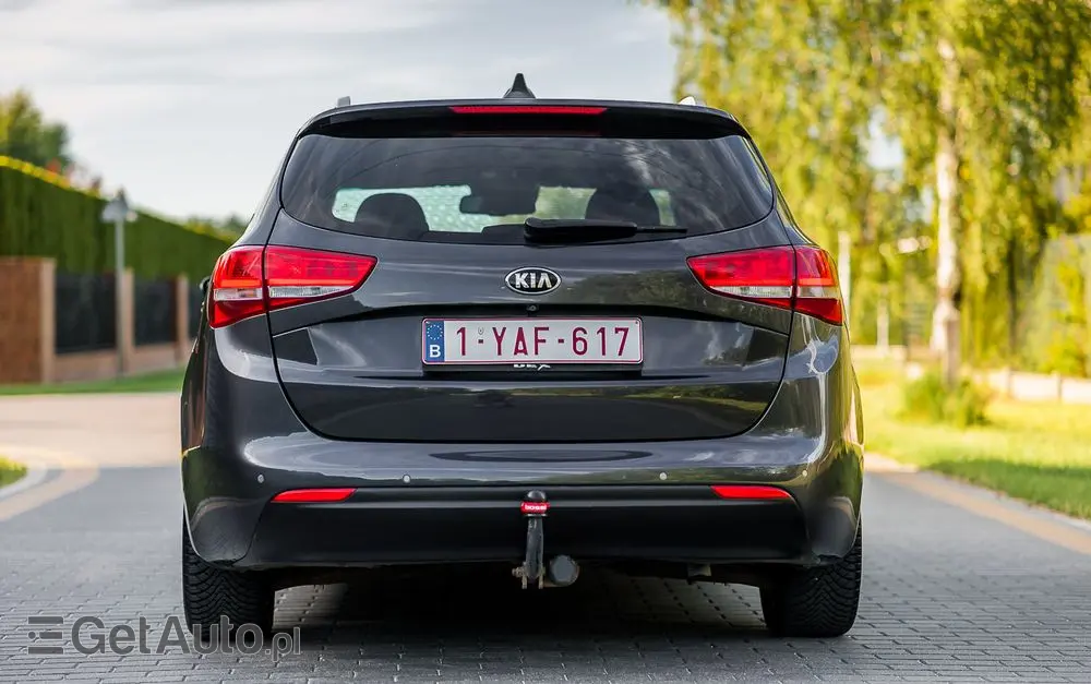 KIA Ceed 1.6 CRDi 136 ISG Platinum Edition