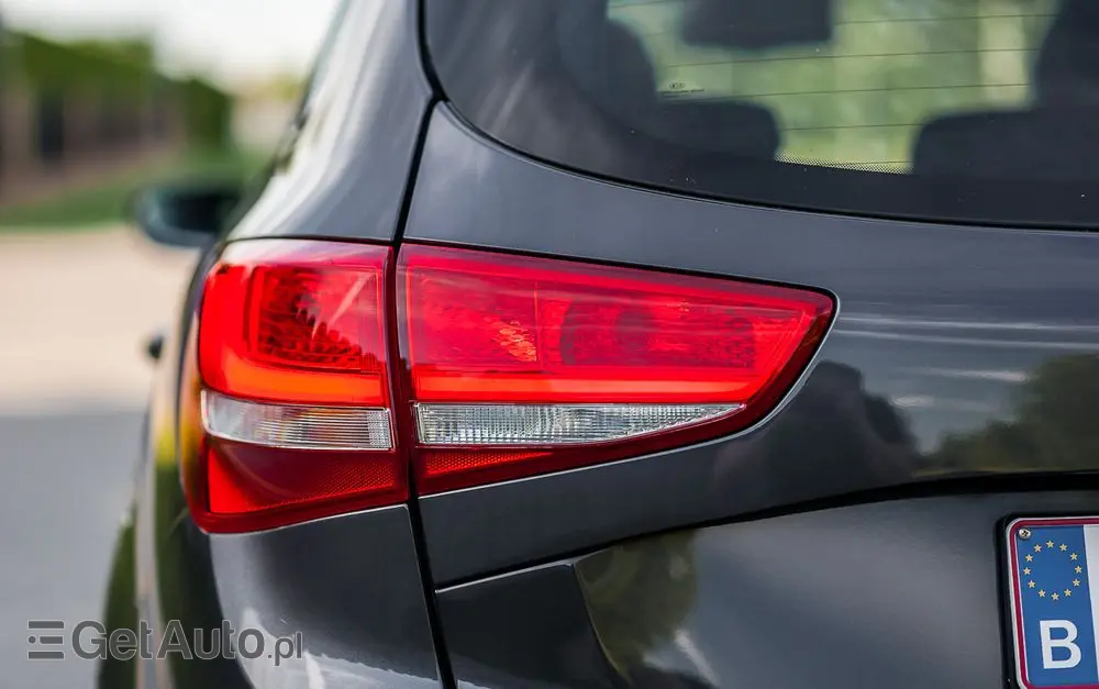 KIA Ceed 1.6 CRDi 136 ISG Platinum Edition