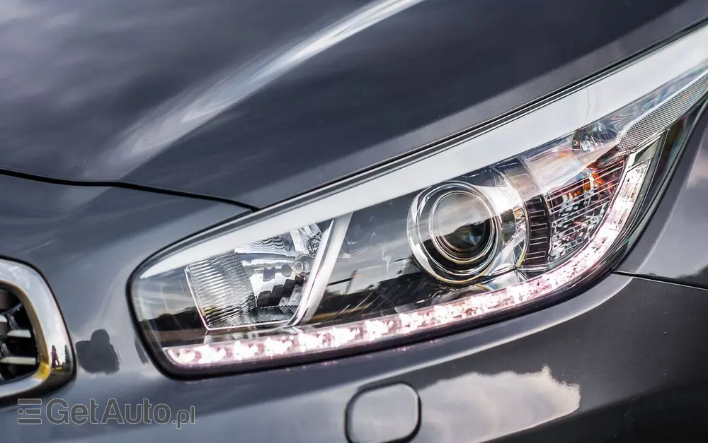 KIA Ceed 1.6 CRDi 136 ISG Platinum Edition