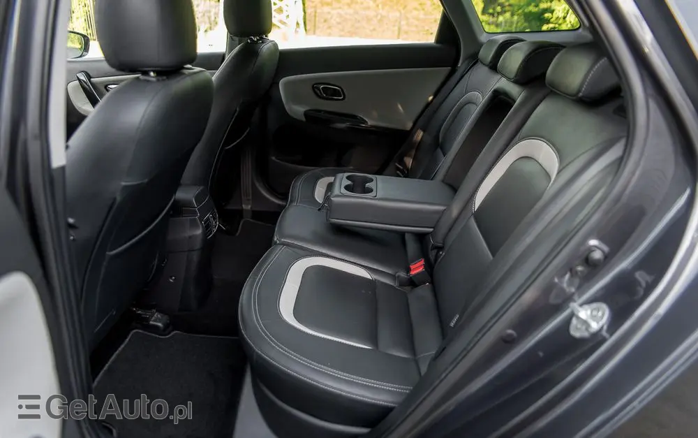 KIA Ceed 1.6 CRDi 136 ISG Platinum Edition