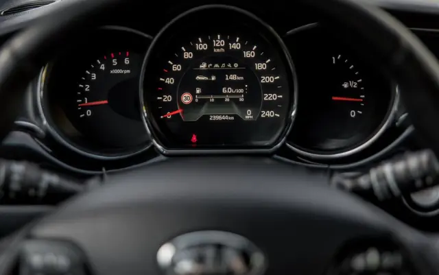 KIA Ceed 1.6 CRDi 136 ISG Platinum Edition