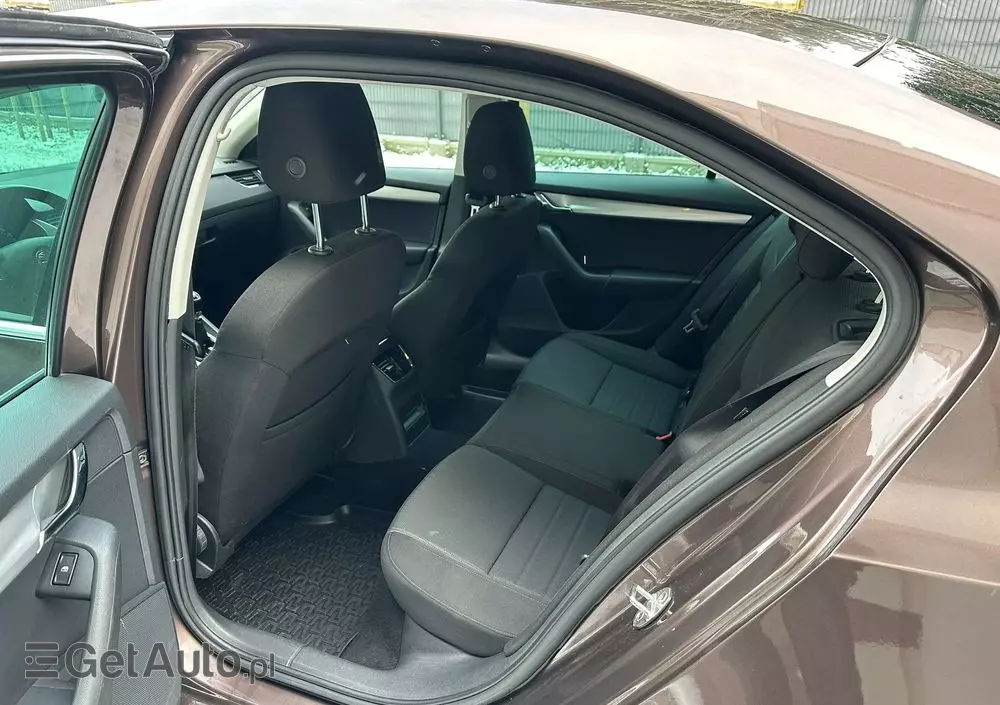 SKODA Octavia 1.4 TSI Style