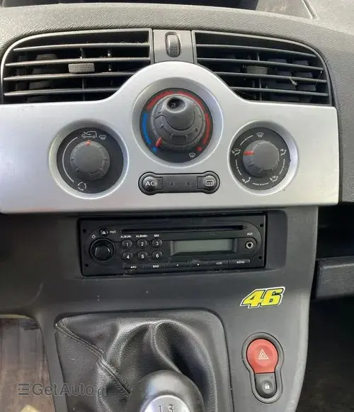 RENAULT Kangoo 