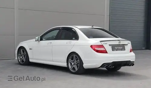 MERCEDES-BENZ Klasa C 63 AMG  