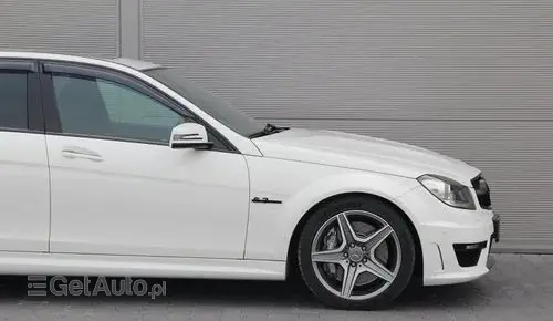 MERCEDES-BENZ Klasa C 63 AMG  