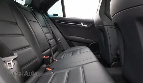 MERCEDES-BENZ Klasa C 63 AMG  