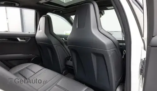 MERCEDES-BENZ Klasa C 63 AMG  