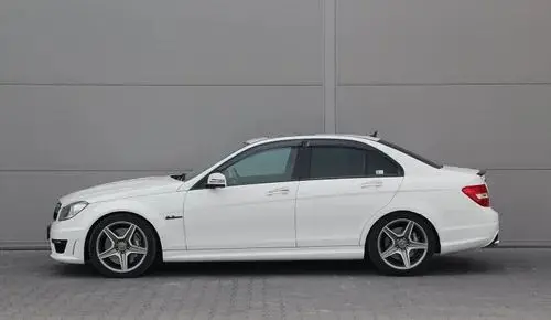 MERCEDES-BENZ Klasa C 63 AMG  