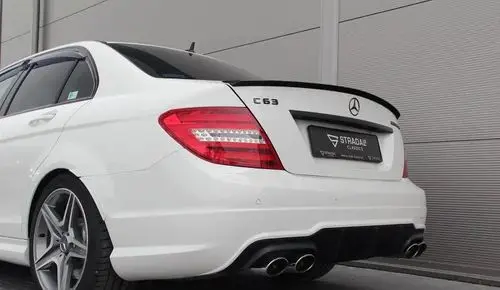 MERCEDES-BENZ Klasa C 63 AMG  
