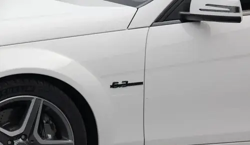 MERCEDES-BENZ Klasa C 63 AMG  