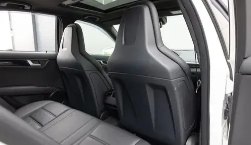 MERCEDES-BENZ Klasa C 63 AMG  