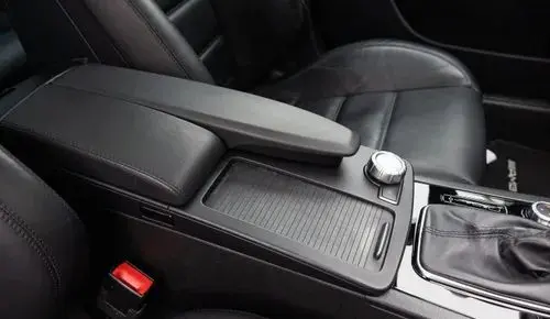 MERCEDES-BENZ Klasa C 63 AMG  