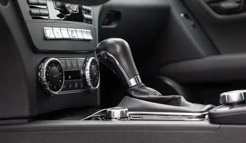 MERCEDES-BENZ Klasa C 63 AMG  